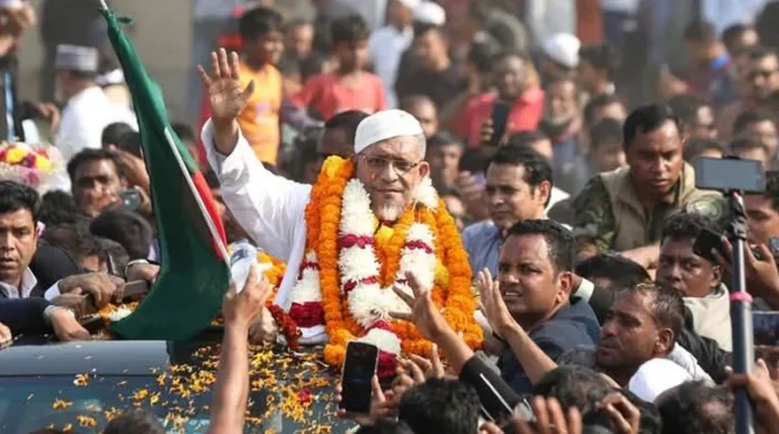 ১৭ বছর পর কারামুক্ত হলেন বাবর। ছবি: সংগৃহীত
